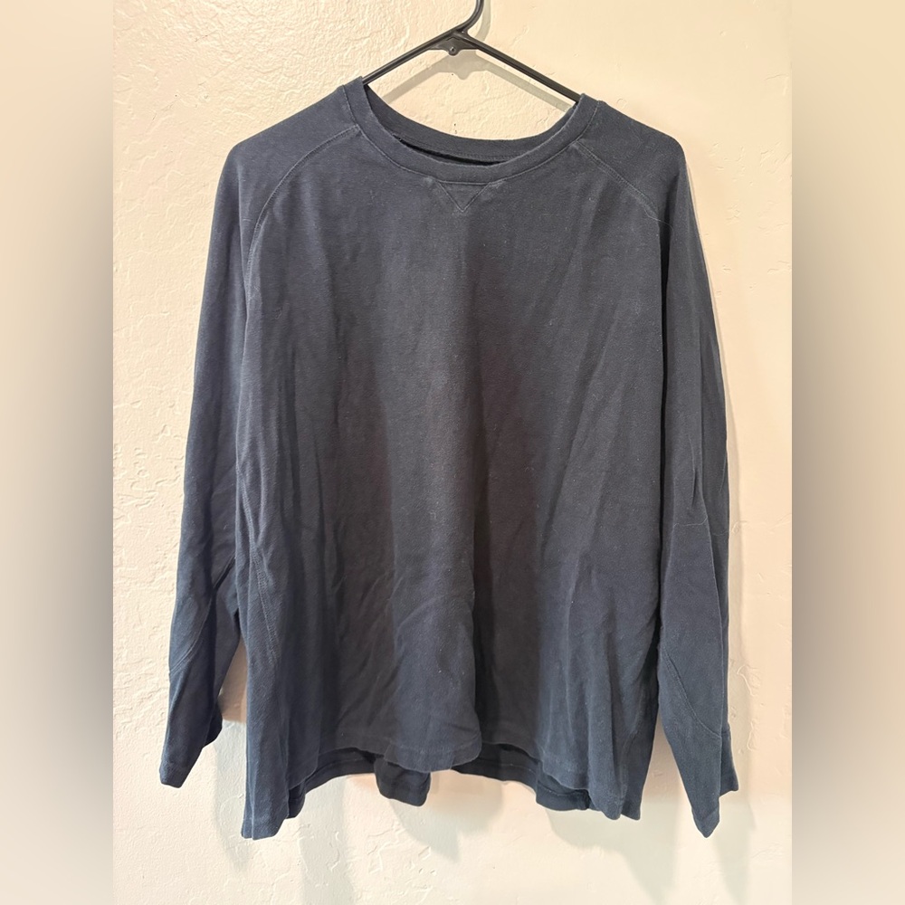 Hathaway Black Pullover Sweatshirt